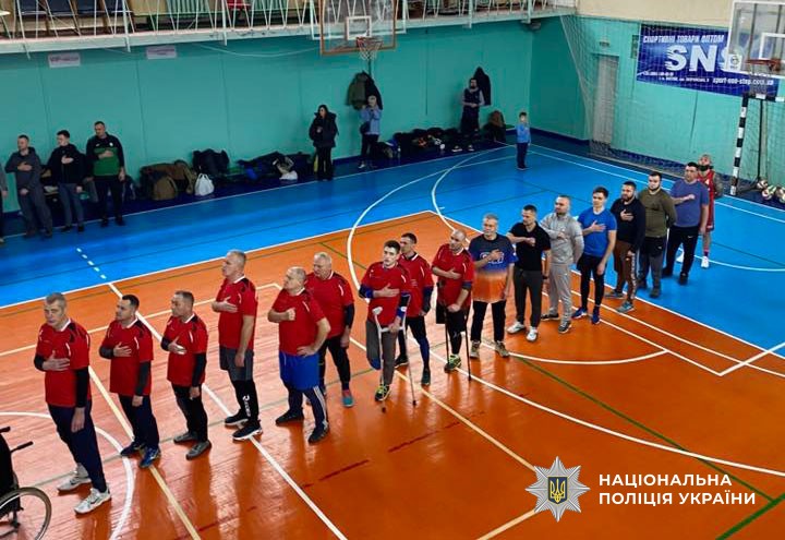 Відкрите тренування з волейболу сидячи серед ветеранів російсько-української війни