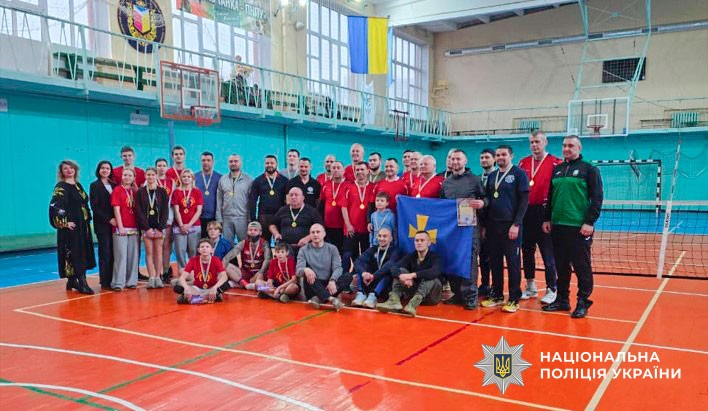 Відкрите тренування з волейболу сидячи серед ветеранів російсько-української війни