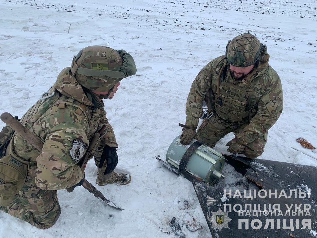 з початку року вибухотехніки нацполіції знешкодили близько 40 бойових частин крилатих ракет та понад 30 фугасних авіабомб