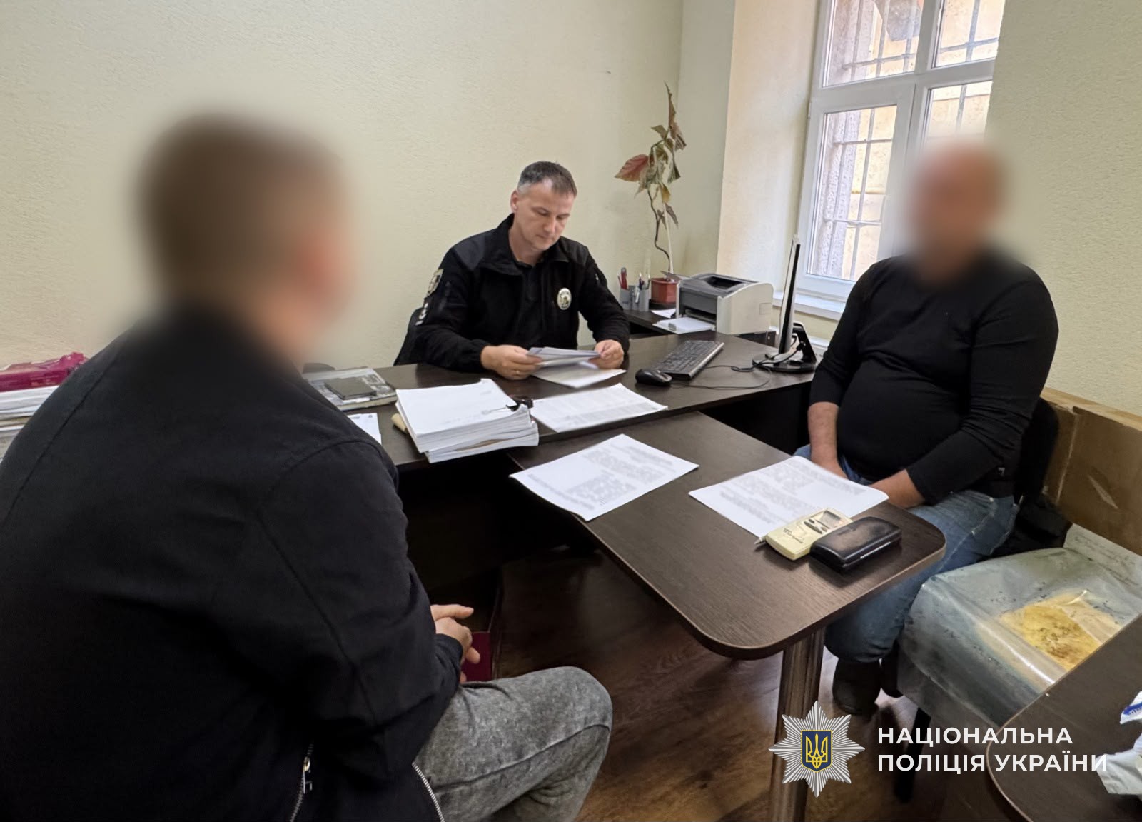 Слідчий оголошує підозри двом фігурантам у справі про продаж електроенергії зі збитками державі понад 18,1 млн грн