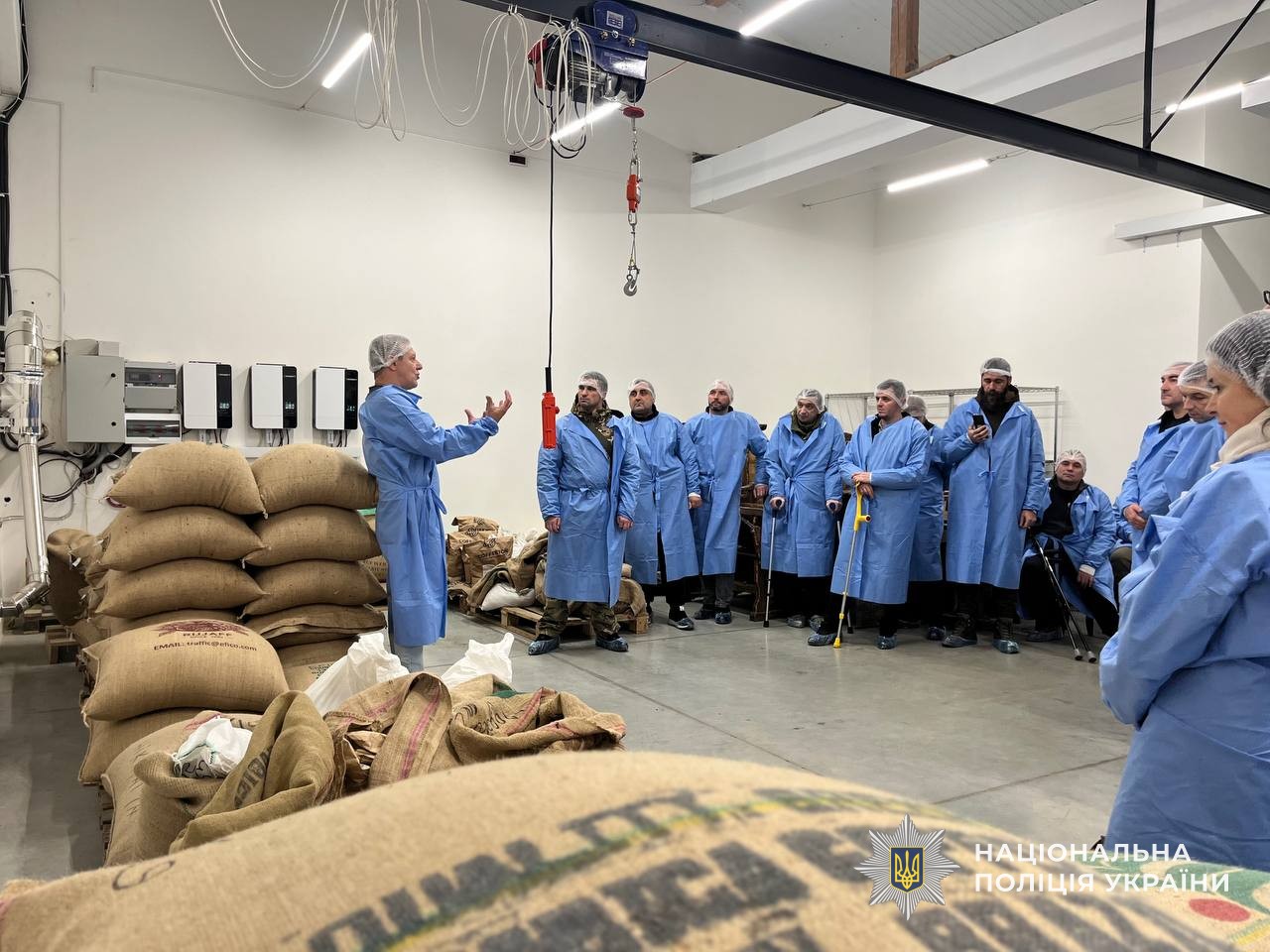 Ветерани на екскурсії у кавовій мануфактурі у Мукачеві