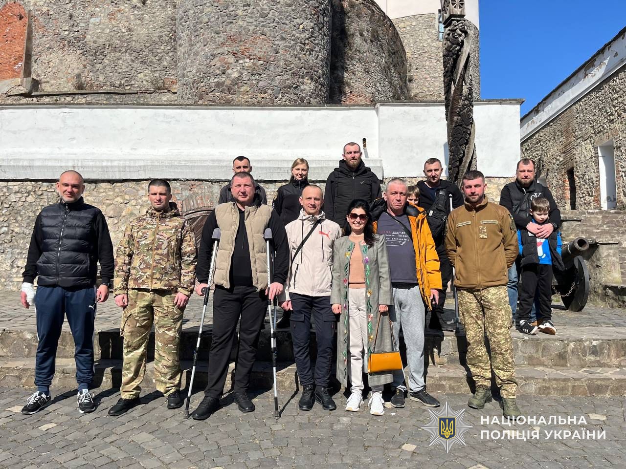Ветерани та поранені військовослужбовці системи МВС на екскурсії у Замку 
