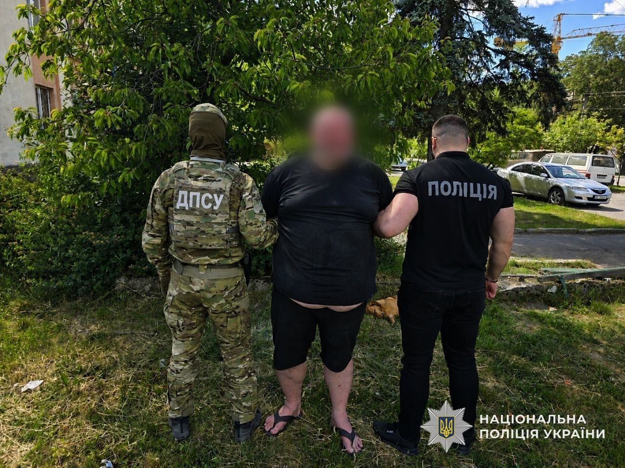 організатор злочину з правоохоронцями