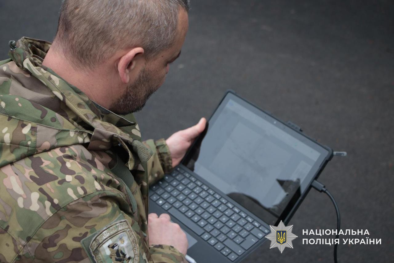 Поліція працює на місці навчань