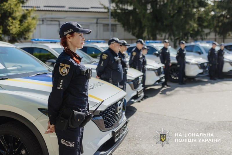 уряд франції передав 13 автомобілів для мобільних груп поліції з протидії гендерно зумовленого насильства (відео)