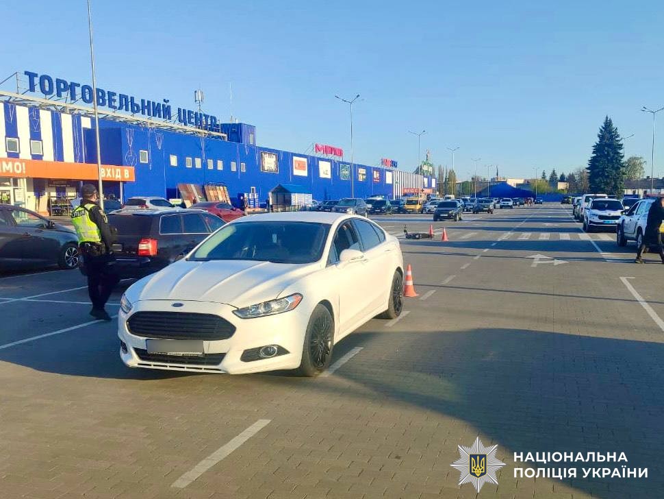 На Вінниччині неповнолітній водій спровокував ДТП, внаслідок якої постраждало четверо підлітків