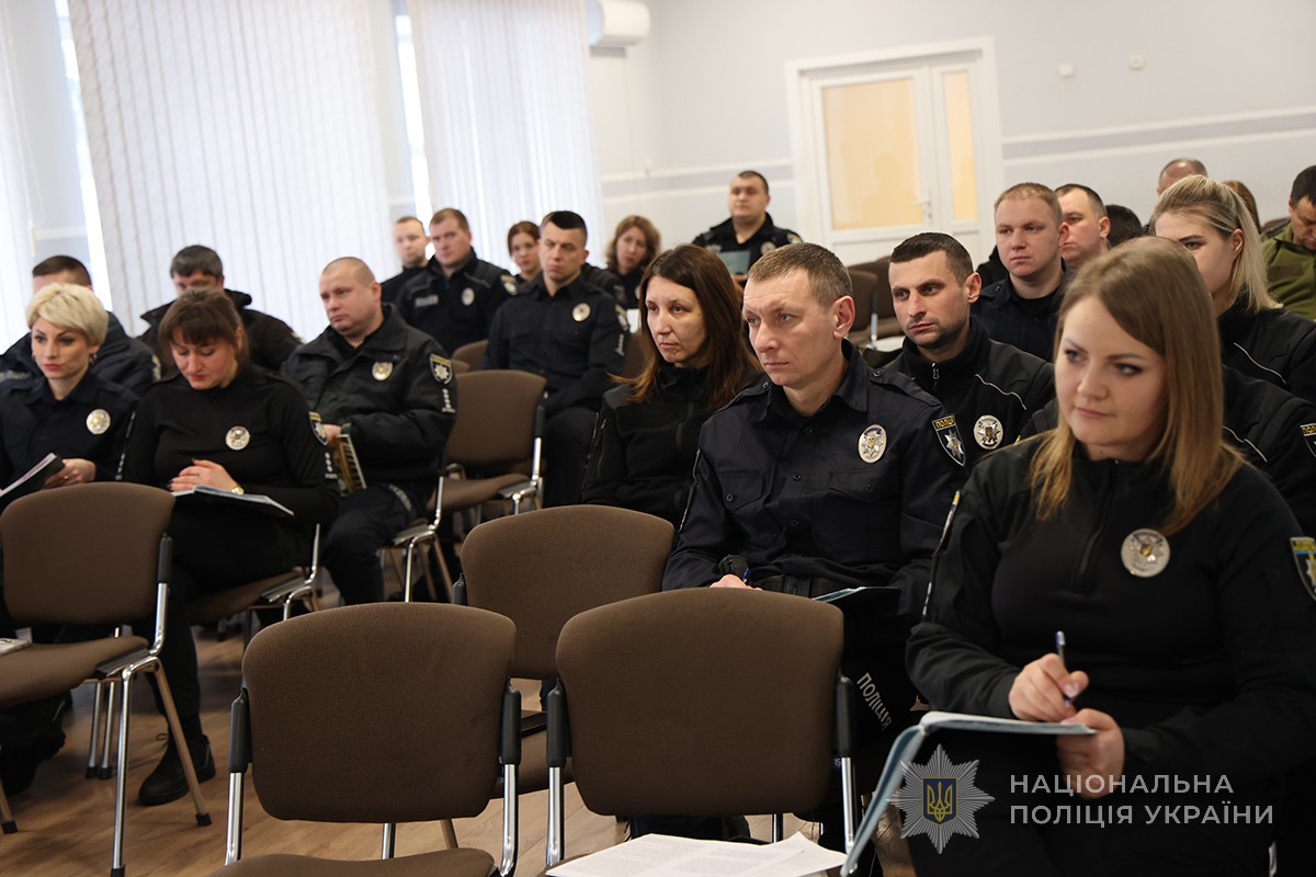 особовий склад академії в залі