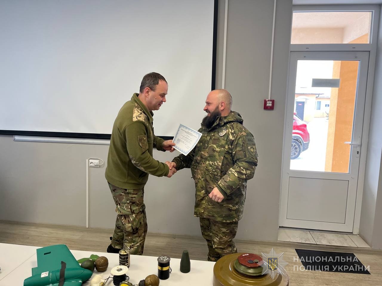 вручення сертифікатів учасникам