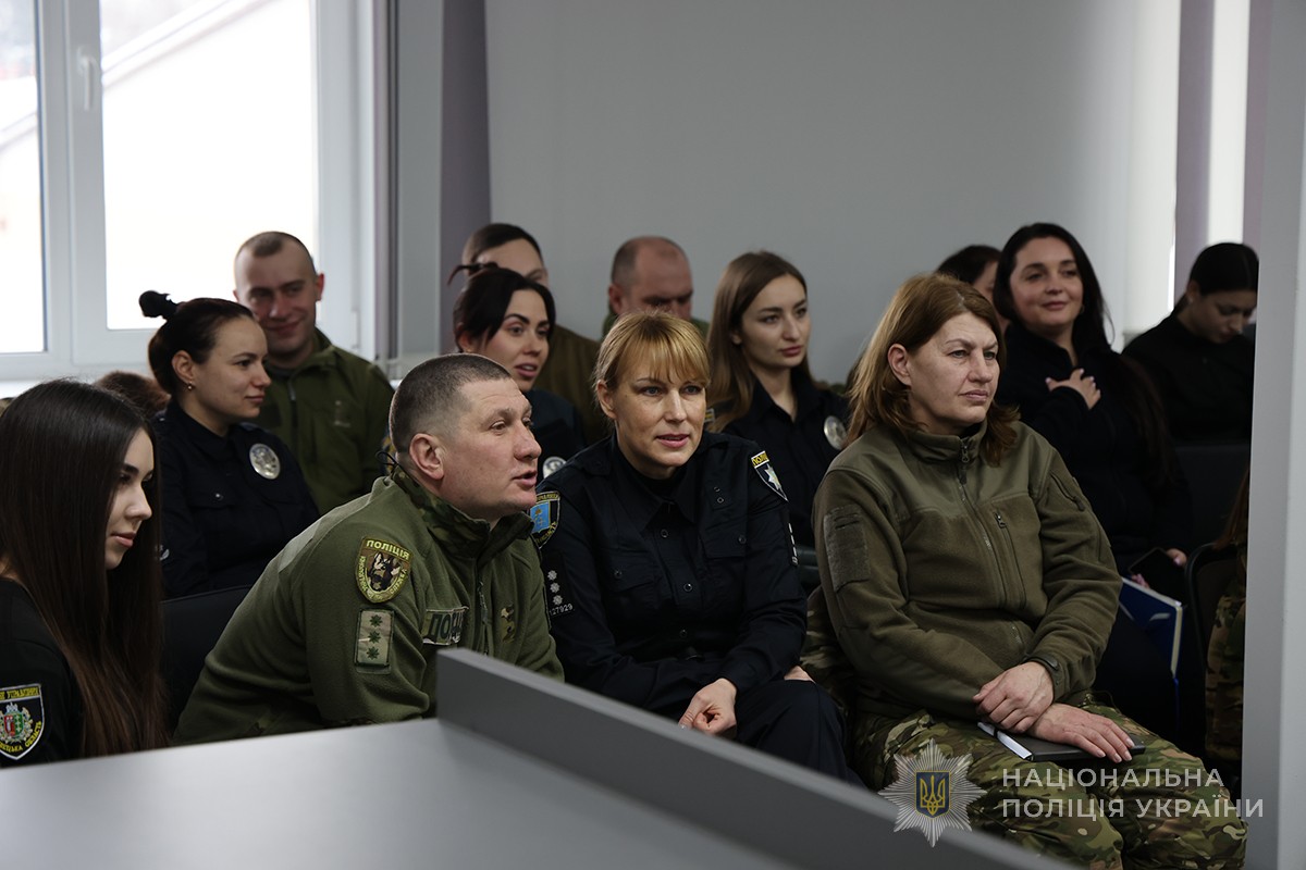 учасники курсу в залі