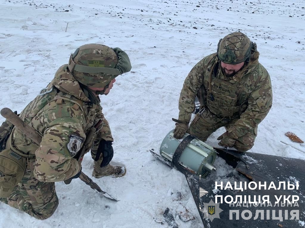 з початку року вибухотехніки нацполіції знешкодили близько 40 бойових частин крилатих ракет та понад 30 фугасних авіабомб