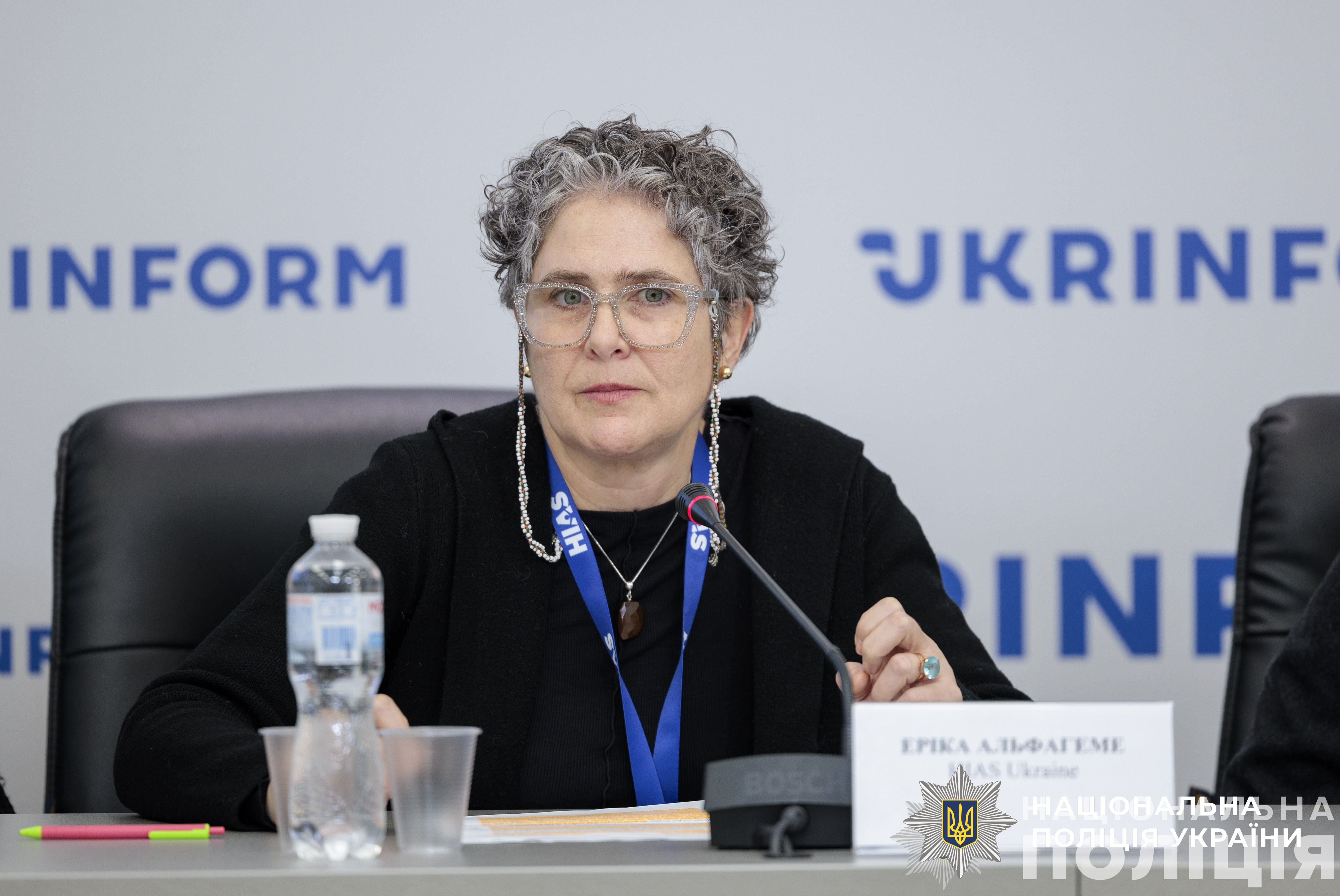 цьогоріч в україні створено додатково 10 мобільних груп поліції з протидії домашньому насильству цьогоріч в україні створено додатково 10 мобільних груп поліції з протидії домашньому насильству