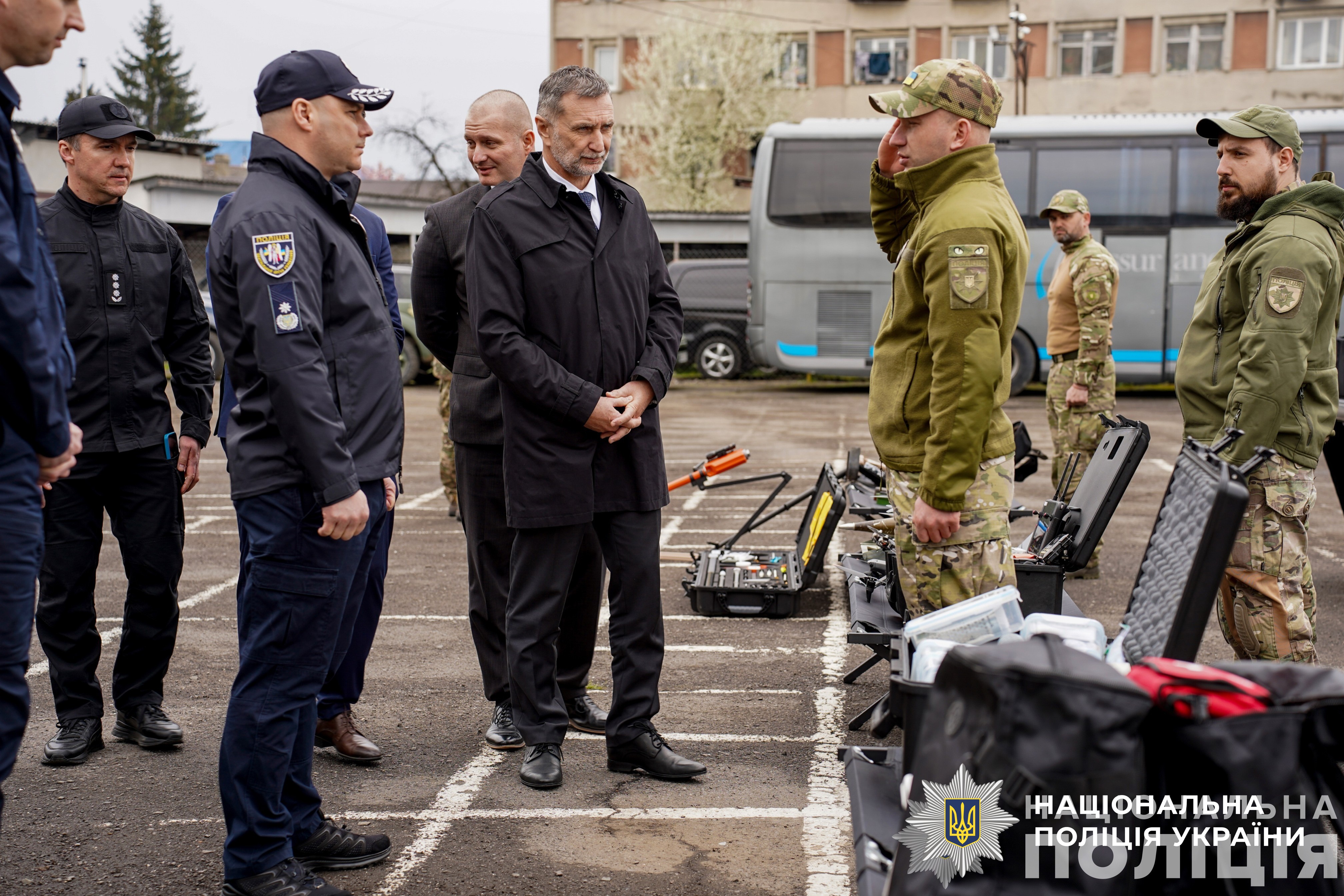 угорська поліція допомагатиме українській протистояти агресії росії – про це домовились керівники відомств країн іван вигівський та янош балог угорська поліція допомагатиме українській протистояти агресії росії – про це домовились керівники відомств країн іван вигівський та янош балог