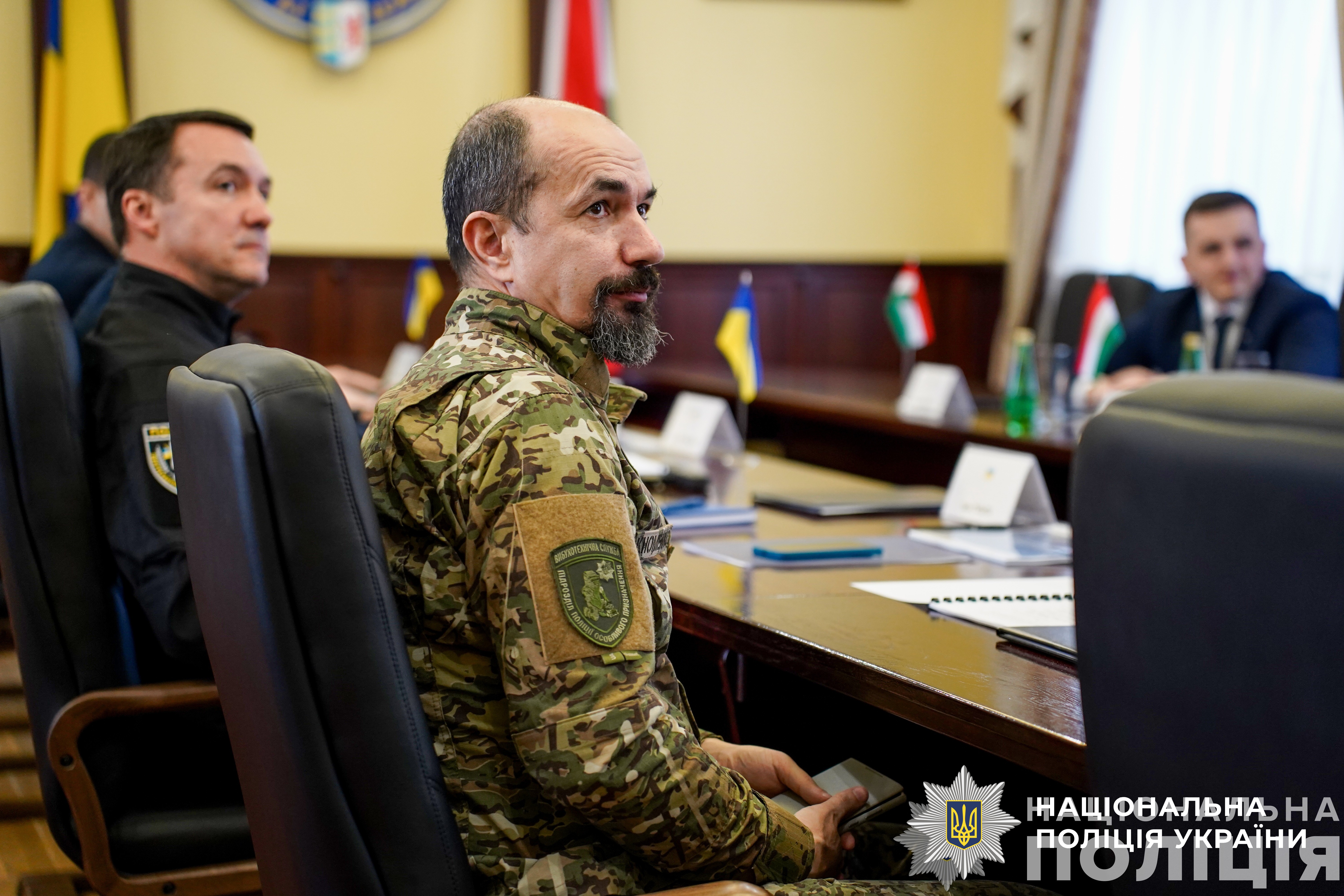 угорська поліція допомагатиме українській протистояти агресії росії – про це домовились керівники відомств країн іван вигівський та янош балог угорська поліція допомагатиме українській протистояти агресії росії – про це домовились керівники відомств країн іван вигівський та янош балог