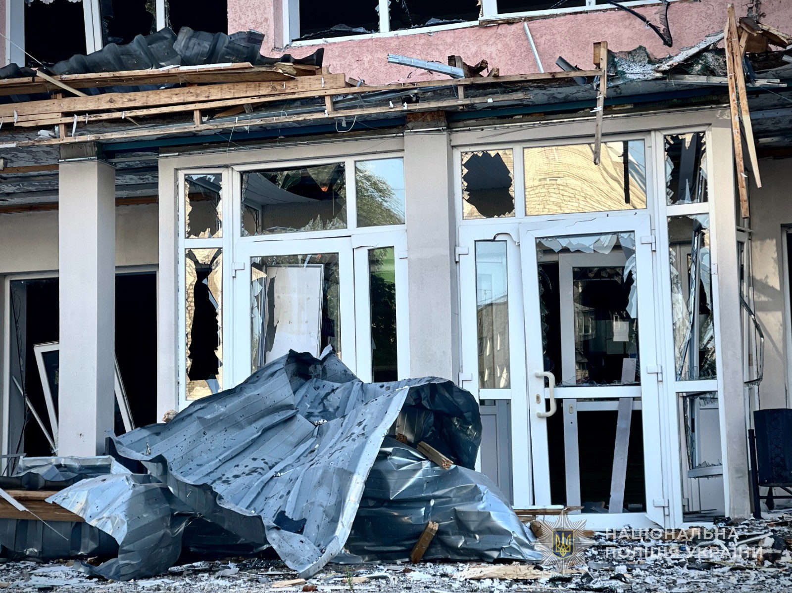 Троє поранених внаслідок ворожих обстрілів Сумщини: поліцейські документують злочини рф