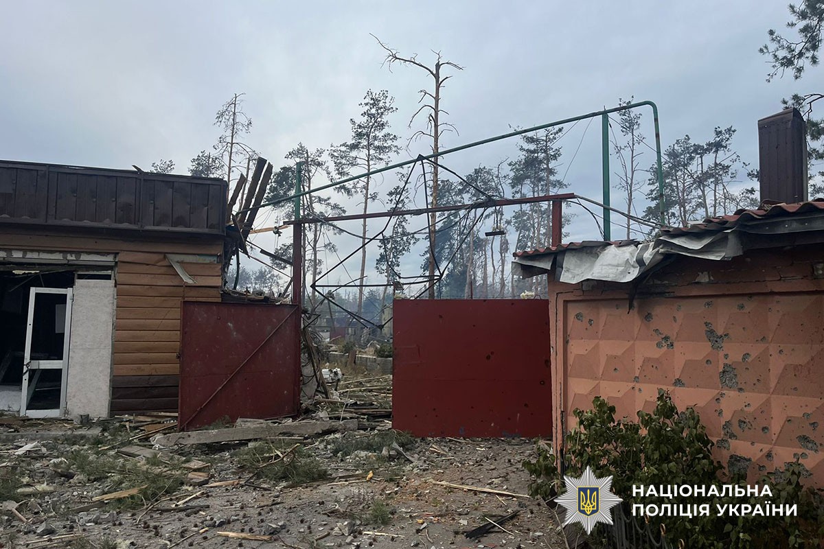 Руйнування і розкриті ворота