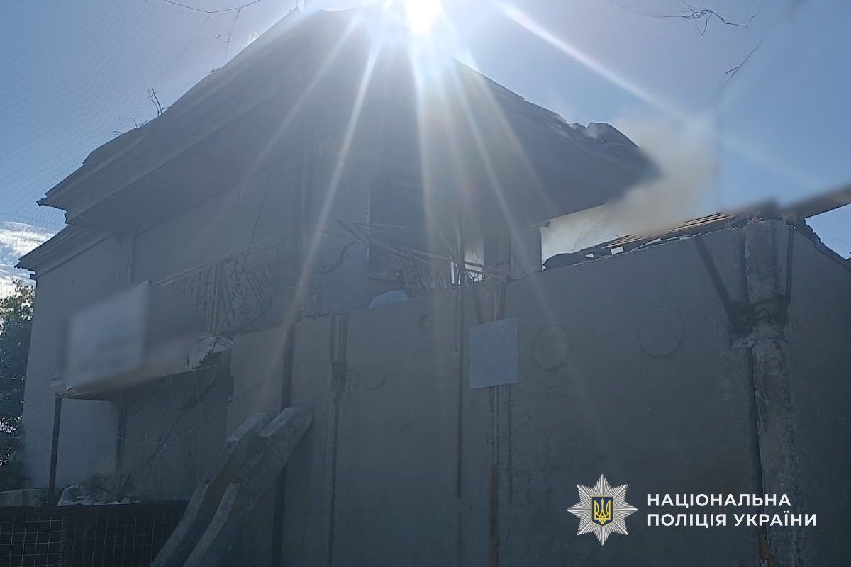 внаслідок російської атаки пошкоджено будівлю