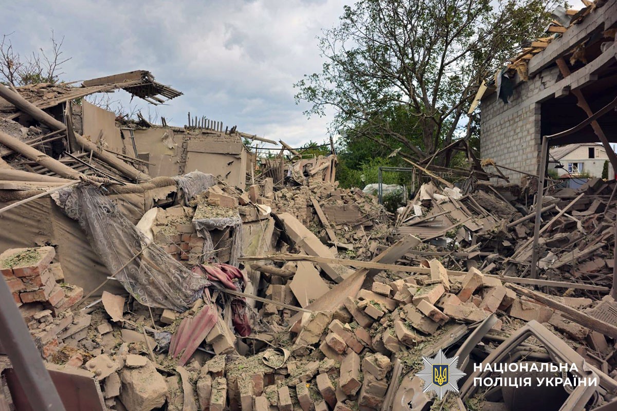 Зруйнований будинок