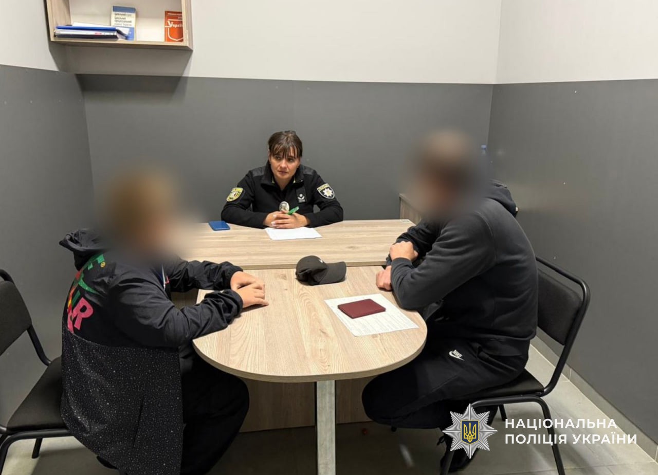 Поліція складає адмінматеріал на батька малолітнього, який стріляв зі спортивного револьвера у Мукачеві