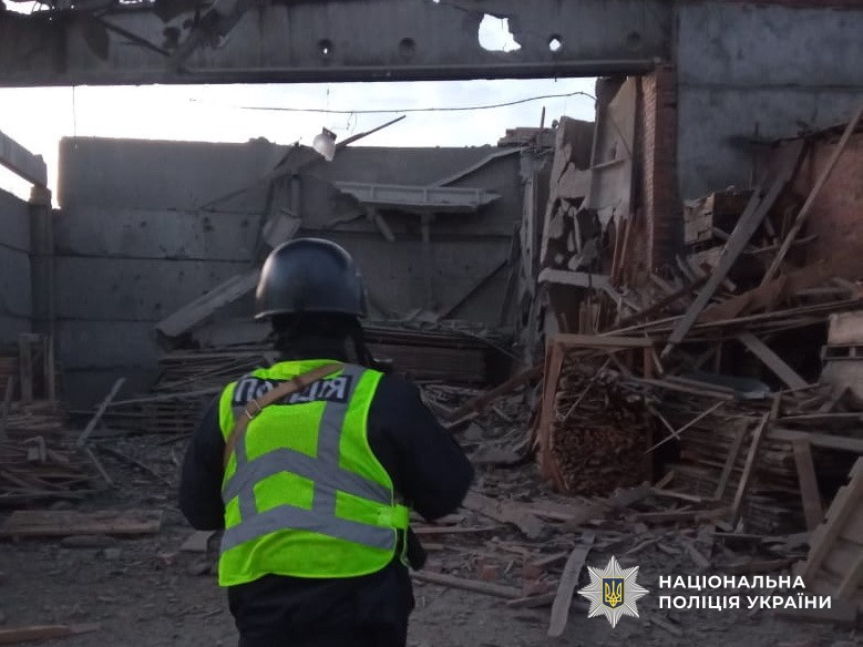 Поліція документує наслідки обстрілу рф