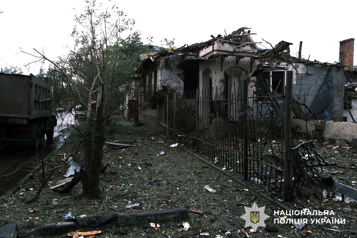 Зруйнований будинок