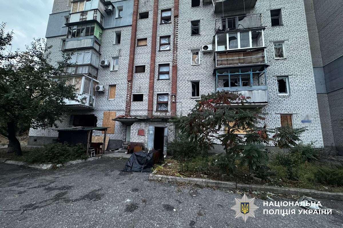 Багатоповерхівка без вікон