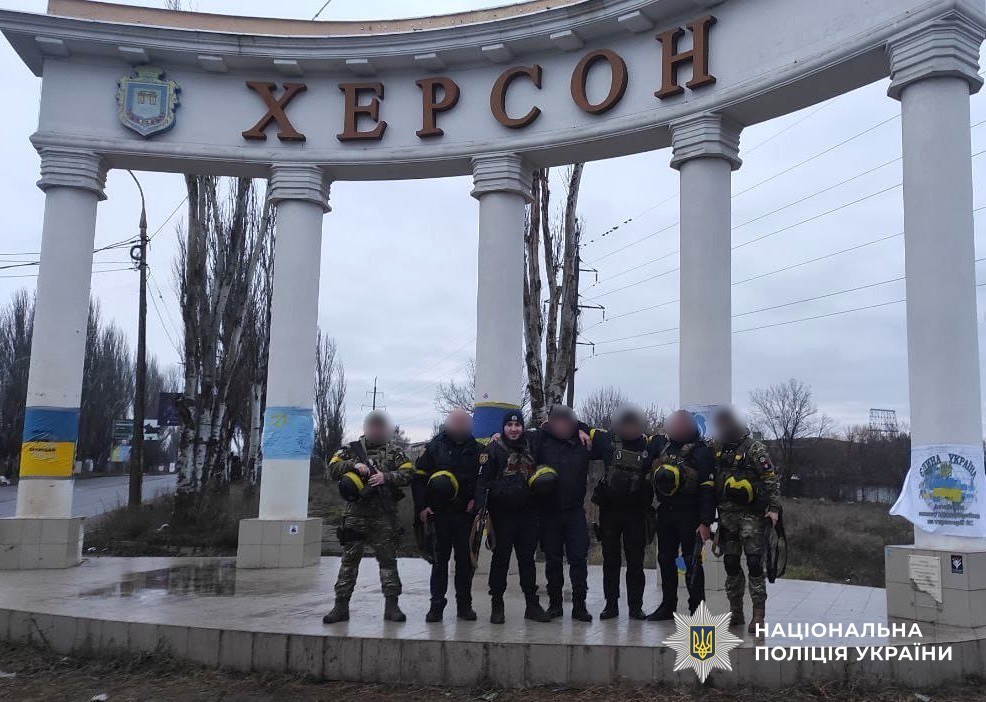 Петро разом із колегами у Херсоні