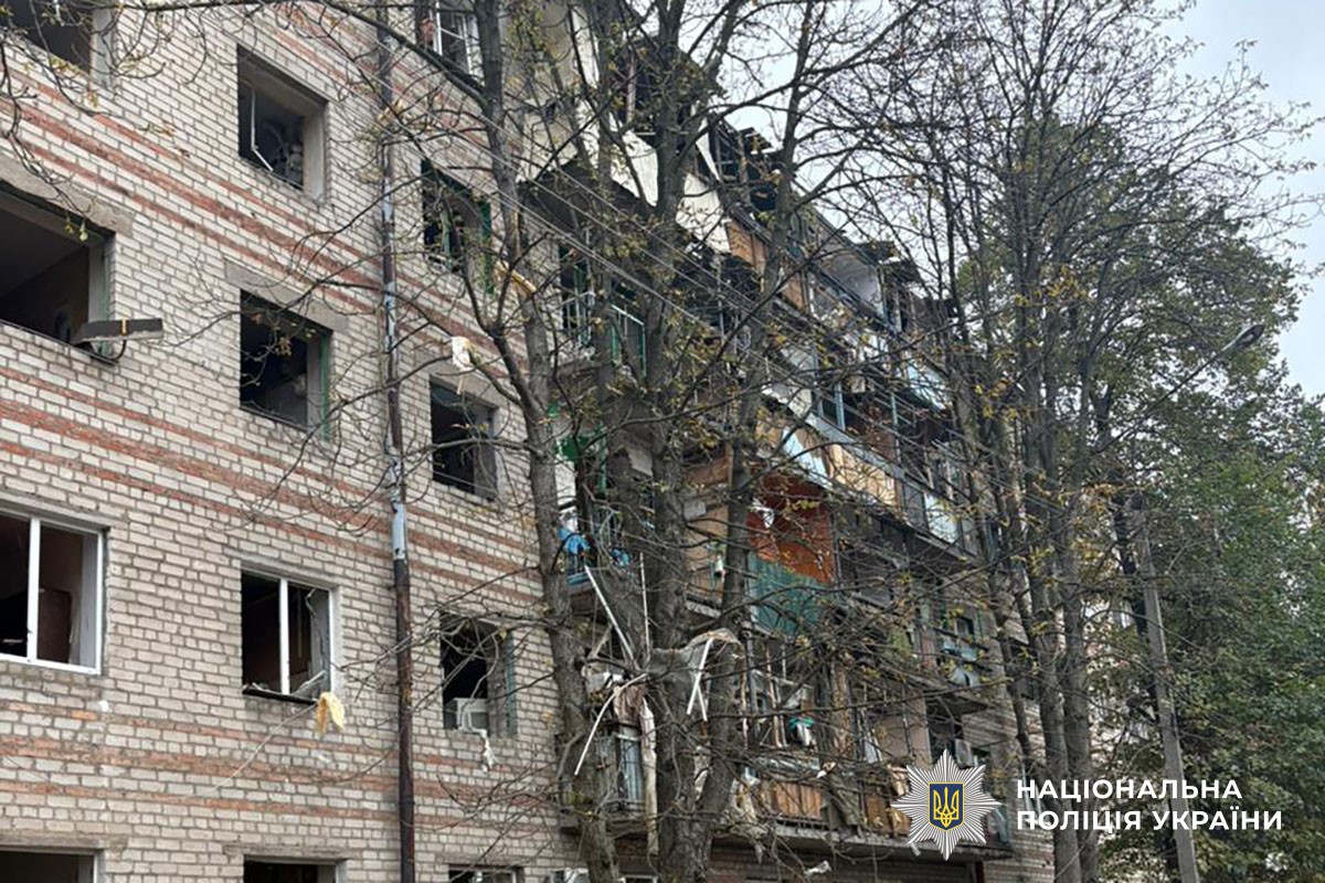 Багатоповерхівка без вікон