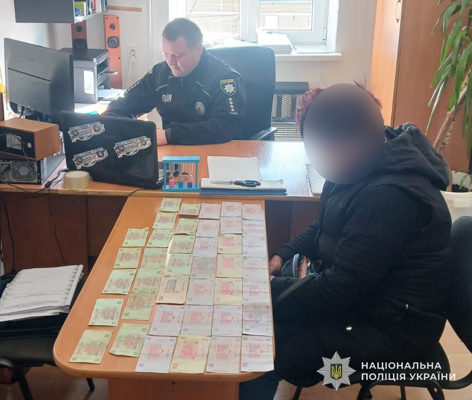 Поліцейські встановили особу зловмисниці, причетної до викрадення скриньки для пожертв у Сокалі