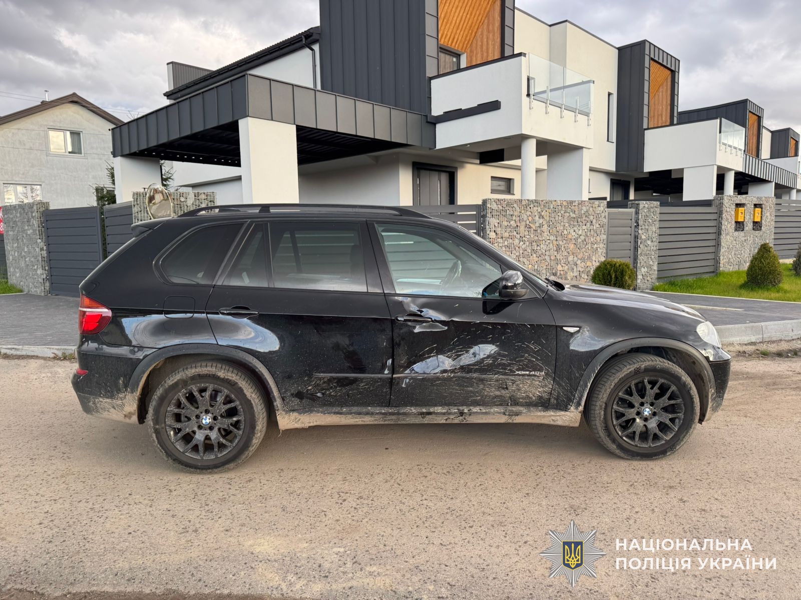 У Львівському районі внаслідок зіткнення з автомобілем травмовані малолітні водій та пасажир мотоцикла – поліцейські встановлюють обставини