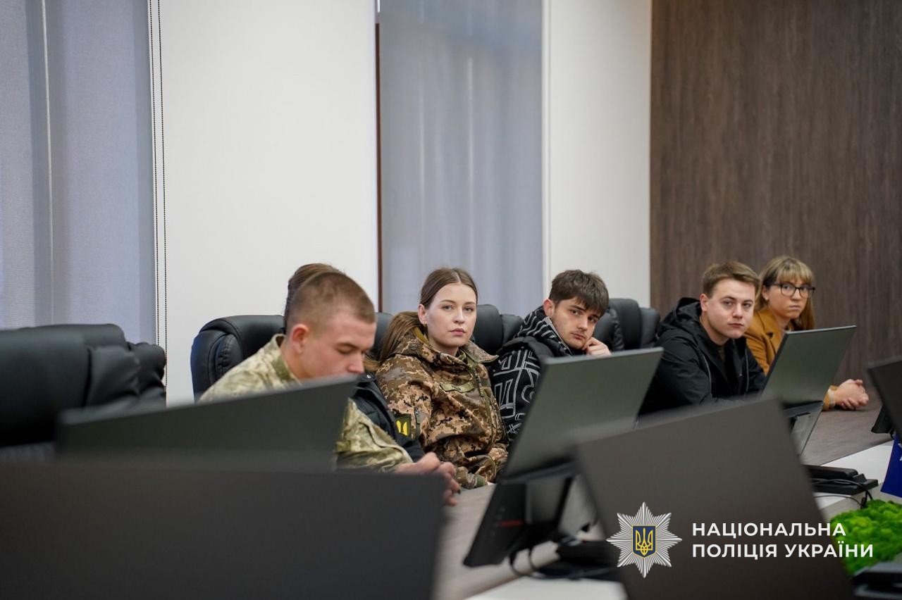 Студенти УжНУ на зустрічі з керівництвом ГУНП в Закарпатській області