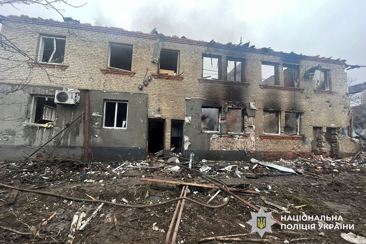 Зруйнований будинок