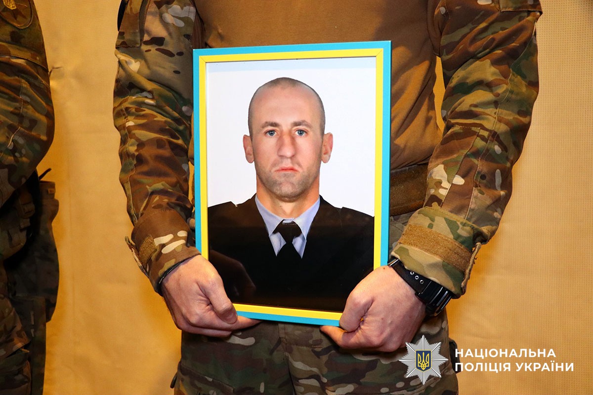 Фото поліцейського Віталія Олейнікова