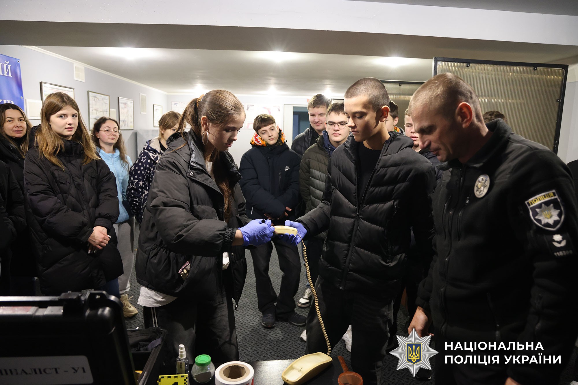 Працівники Полтавського районного управління поліції ознайомили школярів зі своєю професією