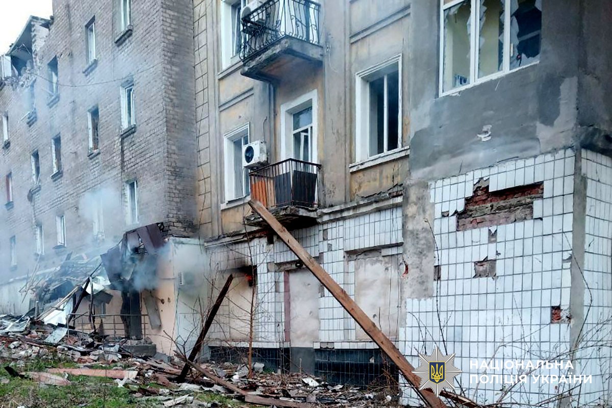 Зруйнований будинок