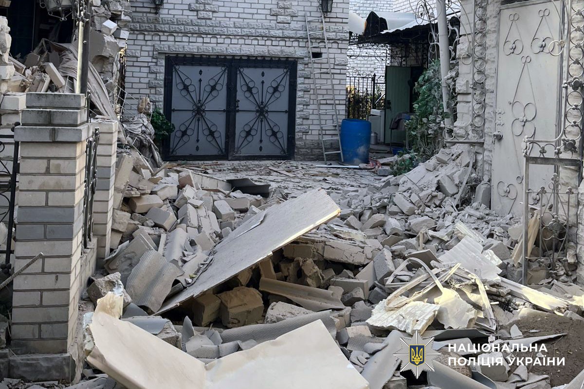 Зруйнований будинок