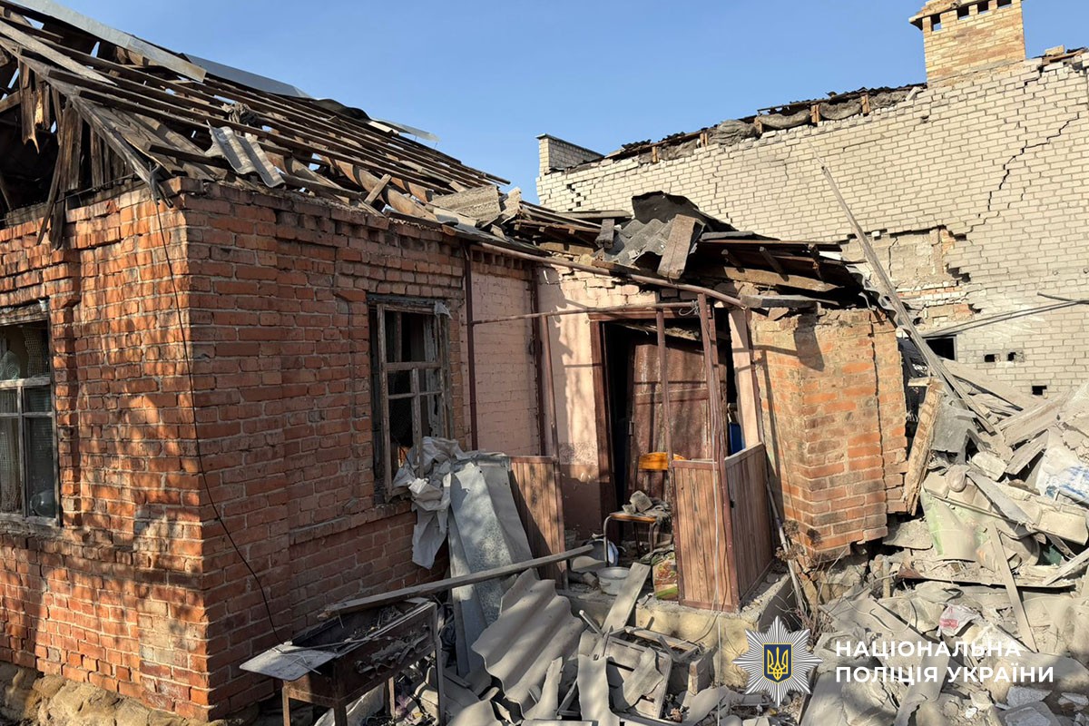 Зруйнований будинок