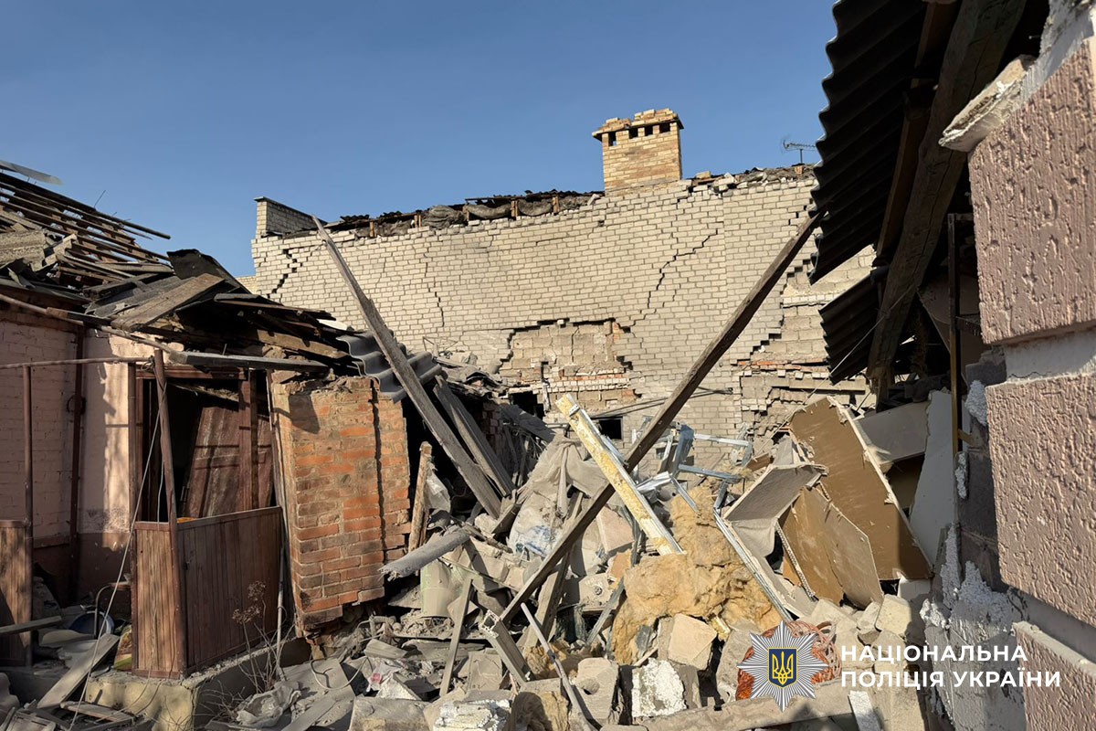 Зруйнований будинок