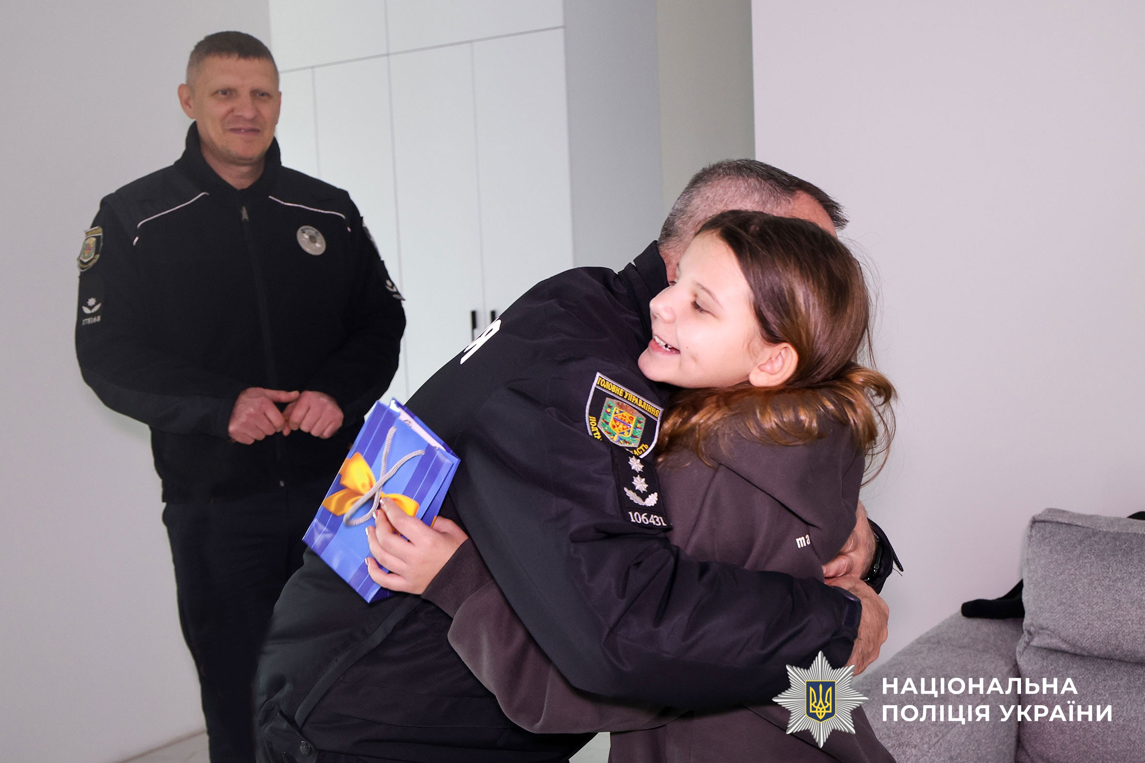 У День захисту дітей поліцейські Полтавщини відвідали родини загиблих і зниклих безвісти колег