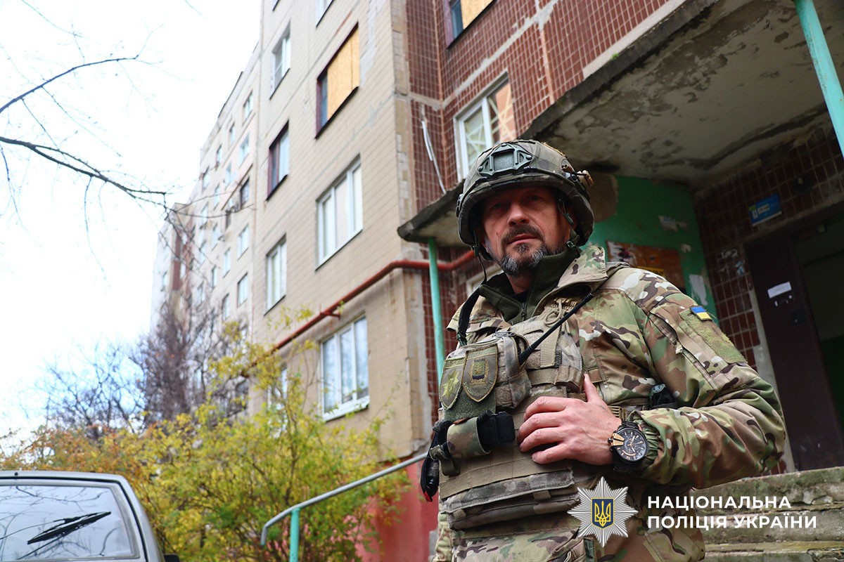 Поліцейський евакуаційного екіпажу