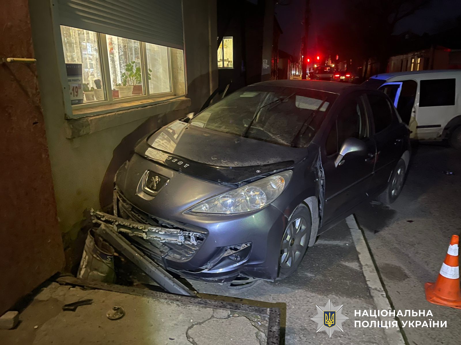 Автомобіль на місці ДТП