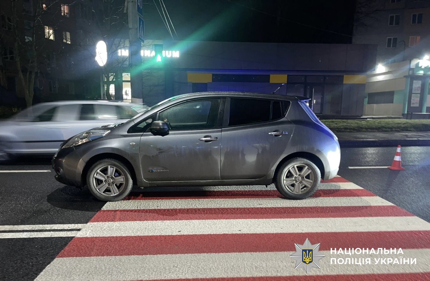 Автомобіль на місці ДТП