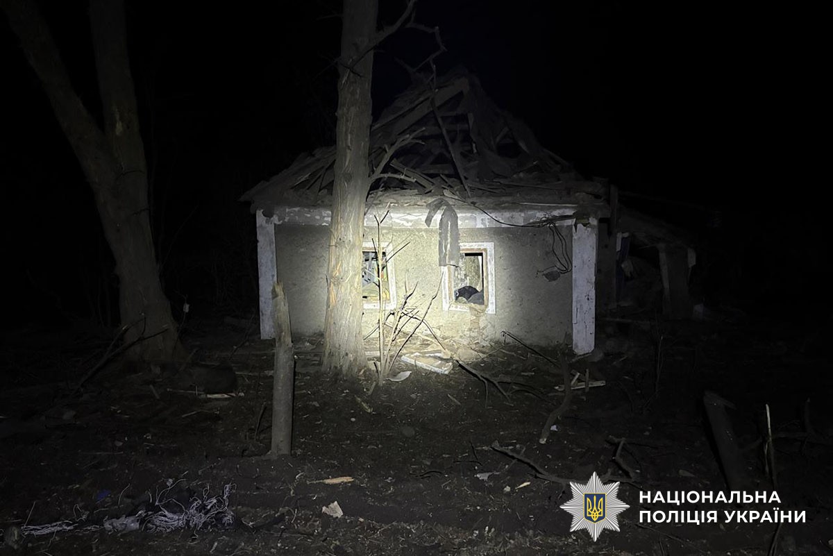 Зруйнований будинок