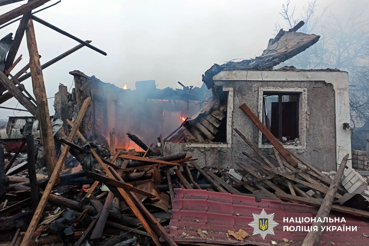 Зруйнований будинок