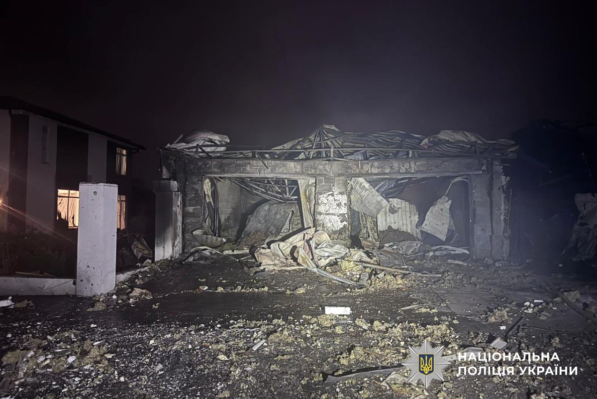 Зруйнований будинок