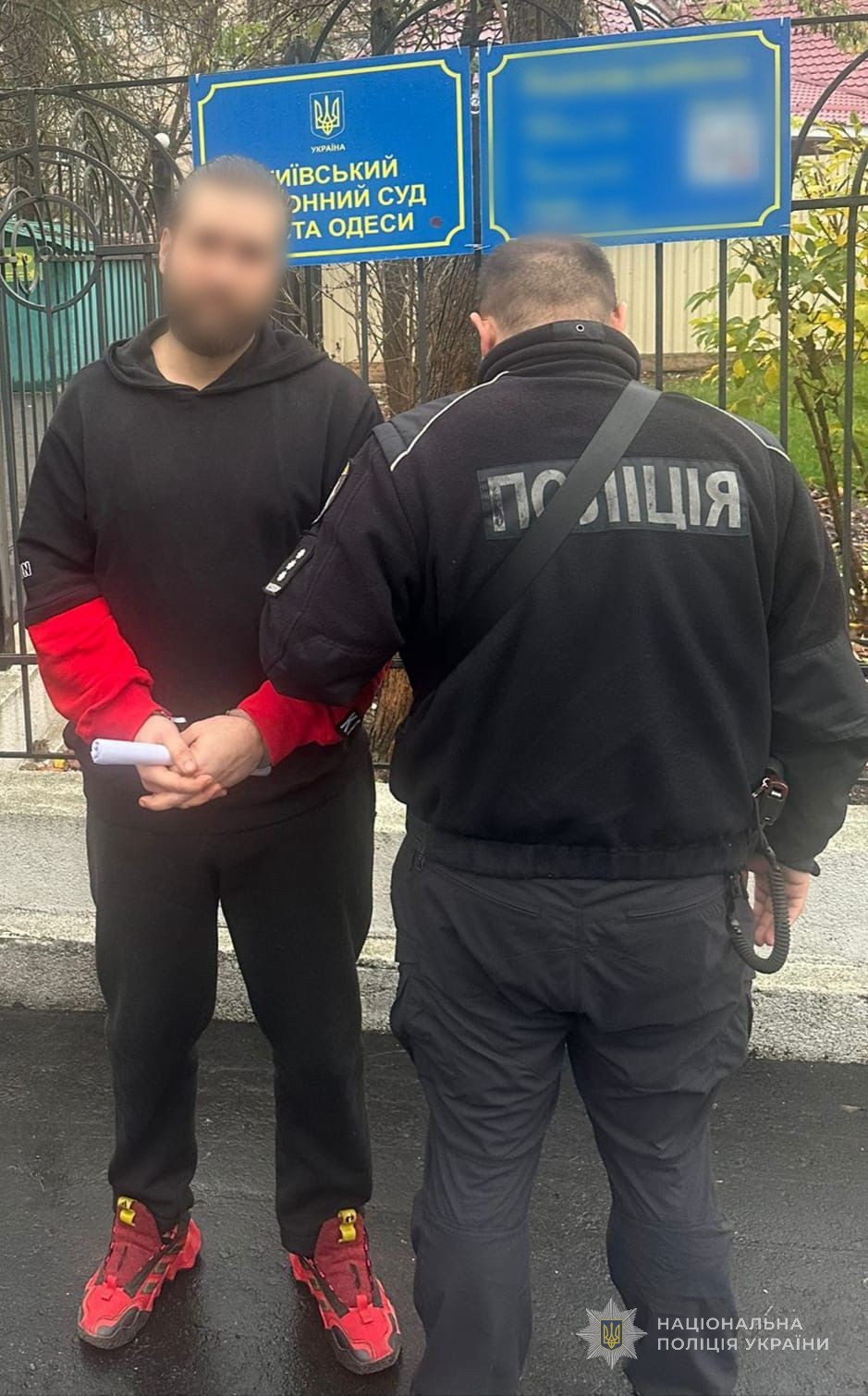 Правоохоронці викрили 38-річного чоловіка, який зберігав для подальшого збуту особливо небезпечний психотроп PVP, обіг якого заборонено