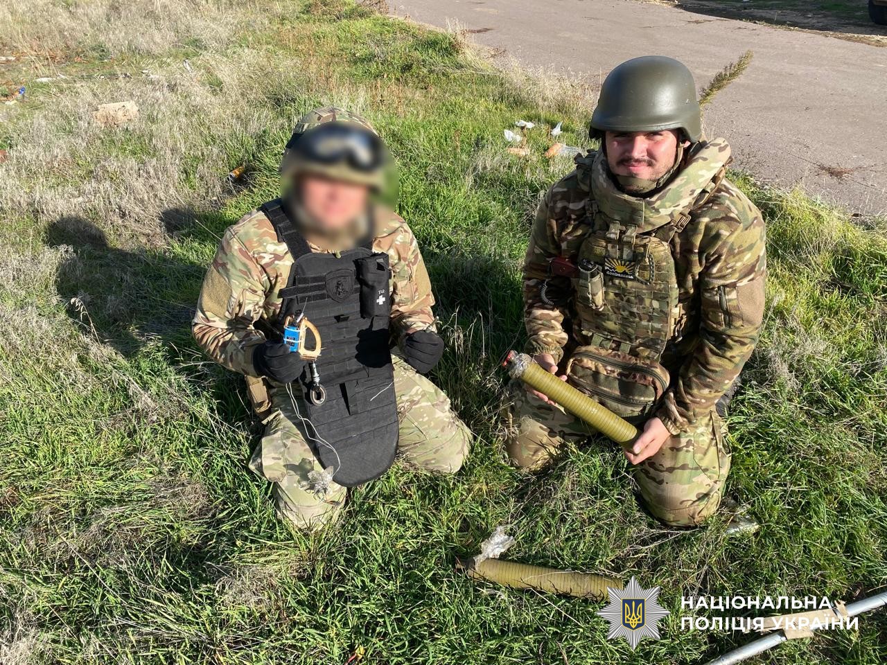 Два вибухотехніки