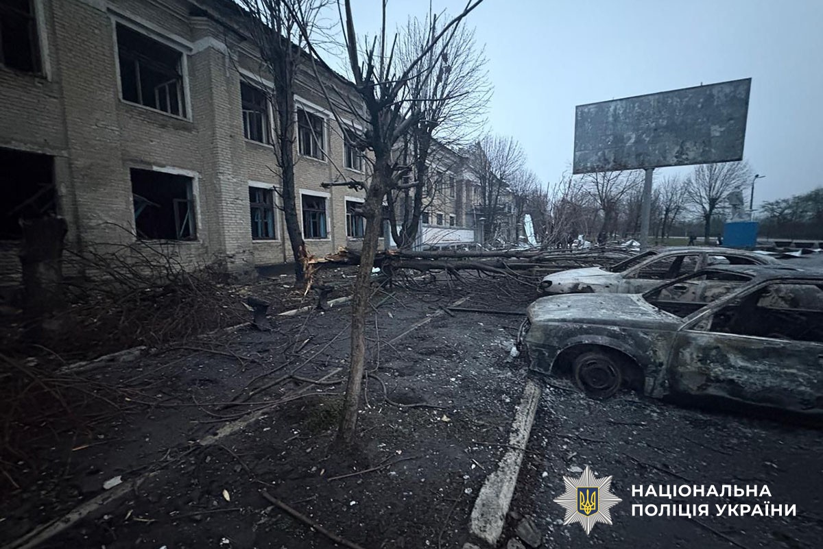 Зруйнована будівля