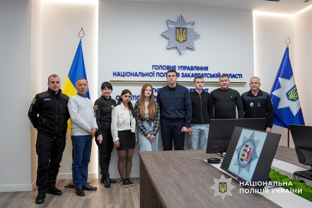 Нагородження переможців творчого конкурсу «16 днів — 16 кроків до світу без насильства»