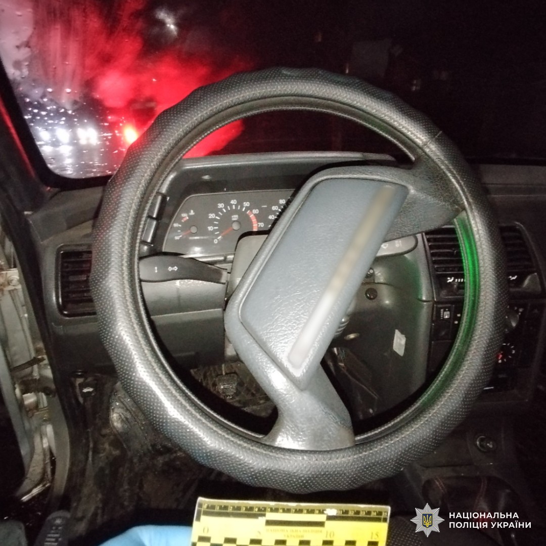 Поліцейські повідомили про підозру водійці, яка скоїла наїзд на пішохода на Чугуївщині