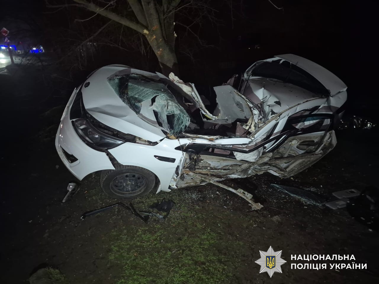 Автомобіль на місці ДТП